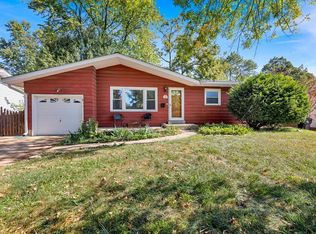 1245 Lindsay Ln, Florissant, MO 63031