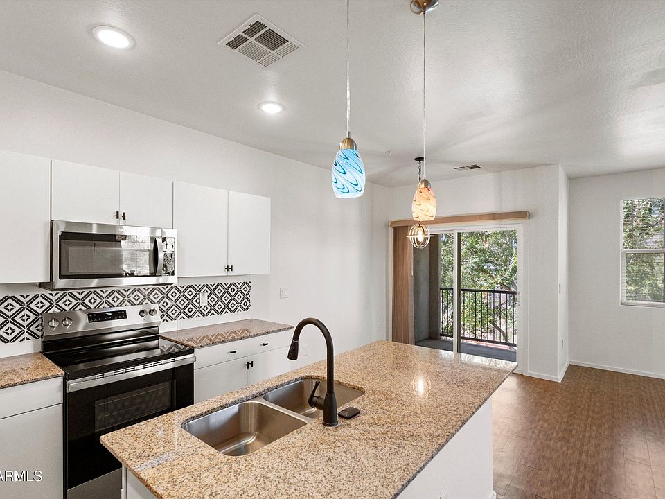 1st image of 2304 E HIDALGO Avenue