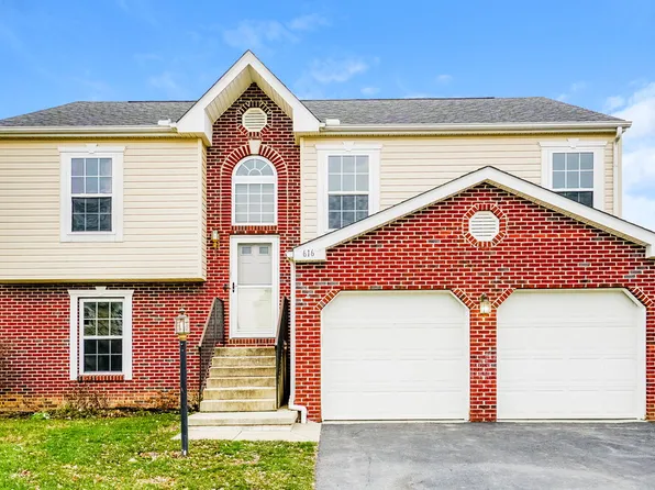 616 Barn St, Pataskala, OH 43062