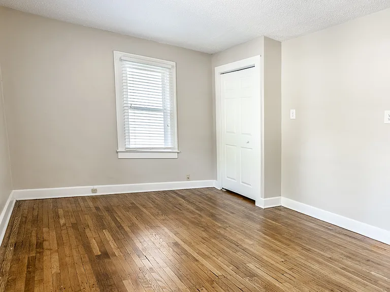 4327 N Park Ave — Photo 22