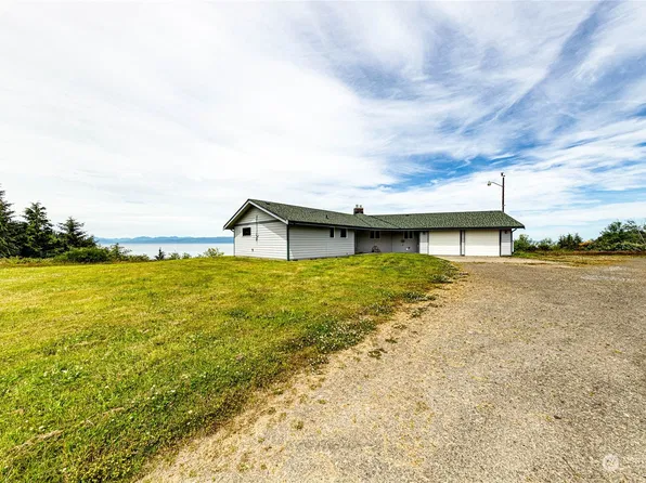 14568 Hwy 112, Sekiu, WA 98381