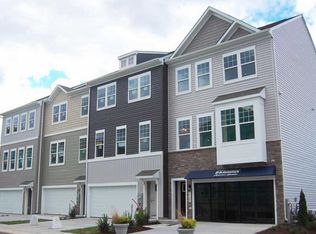 7829 Amalfi Ln, Severn, MD 21144