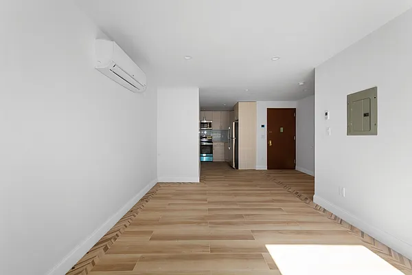 Rented by NY Space Finders Inc. | media 3