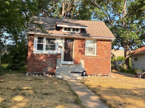 20465 Santa Barbara Dr, Detroit, MI 48221