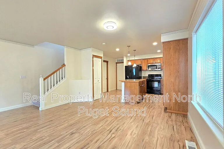 906 116th Pl SE — Photo 7