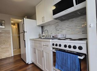 5712 Hollywood Blvd #1, Hollywood, FL 33021