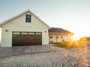 38 New Dracut Hill Rd, Vaughn, MT 59487