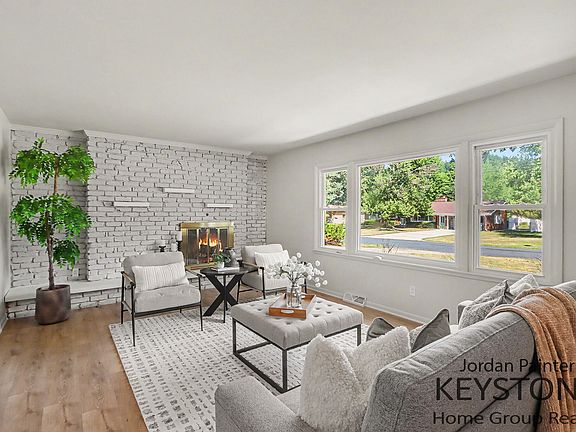 2nd image of 6980 Duncan Ave