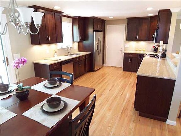 2nd image of 37 Harper Dr