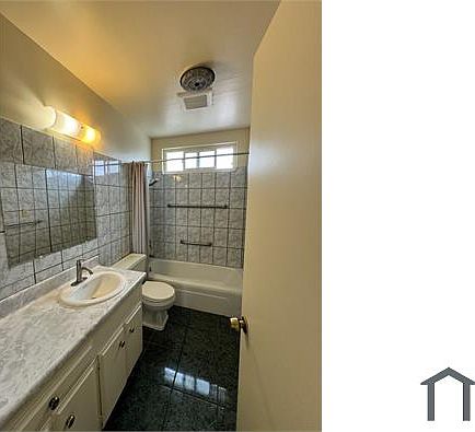 3rd image of 1458 W 101st St