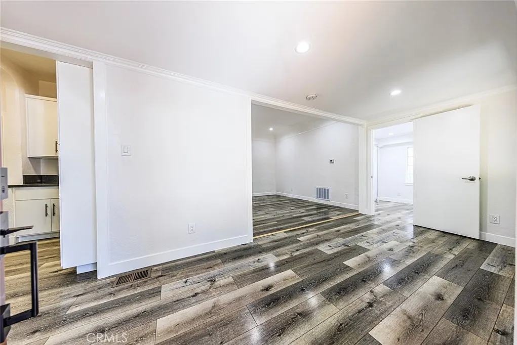 2 bed, 1.5 bath, 800 sqft, $2,895 — Photo 4