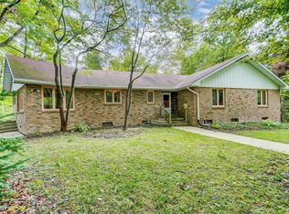 18718 Hand Rd, Huntertown, IN 46748