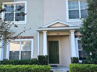1046 Sleepy Oak Dr, Zephyrhills, FL 33543