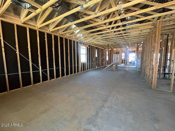 4th image of 47720 W KENNER Drive