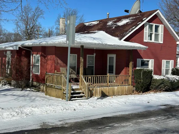 401 N 1st St, Pierceton, IN 46562