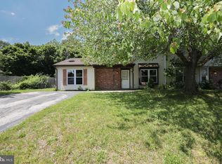 209 Trout Dr, Atco, NJ 08004