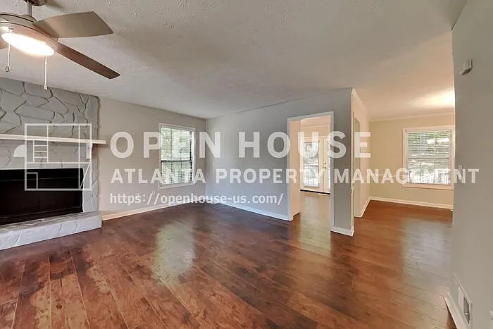 3 bed, 2.0 bath, 1516 sqft, $1,890 — Photo 4