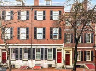 334 Spruce St, Philadelphia, PA 19106