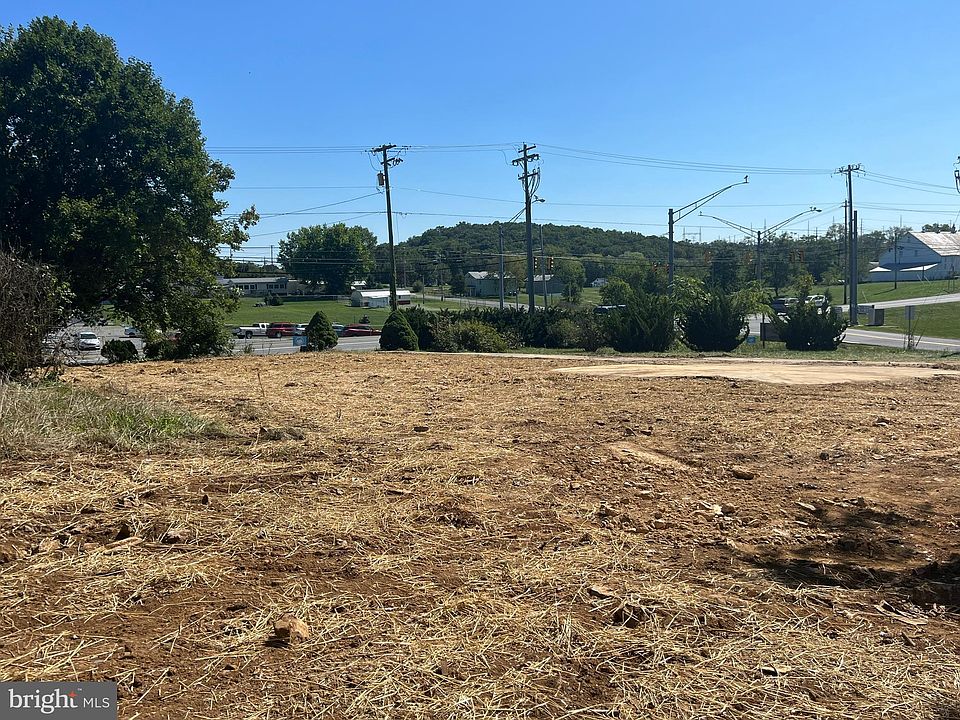 1st image of 4159 Williamsport Pike