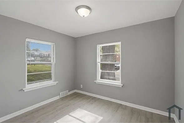 4502 Stivers St — Photo 11