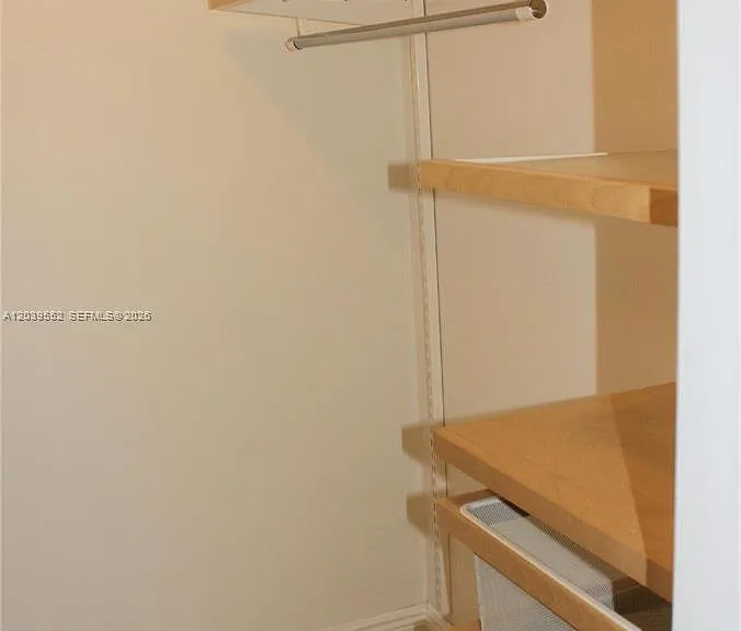 2333 Brickell Ave #1004 — Photo 27