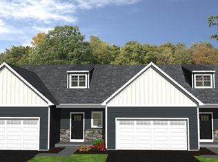 307 Randolph Dr, Elizabethtown, PA 17022