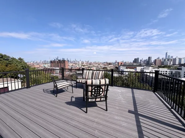 126 Ogden Avenue image 47 of 50