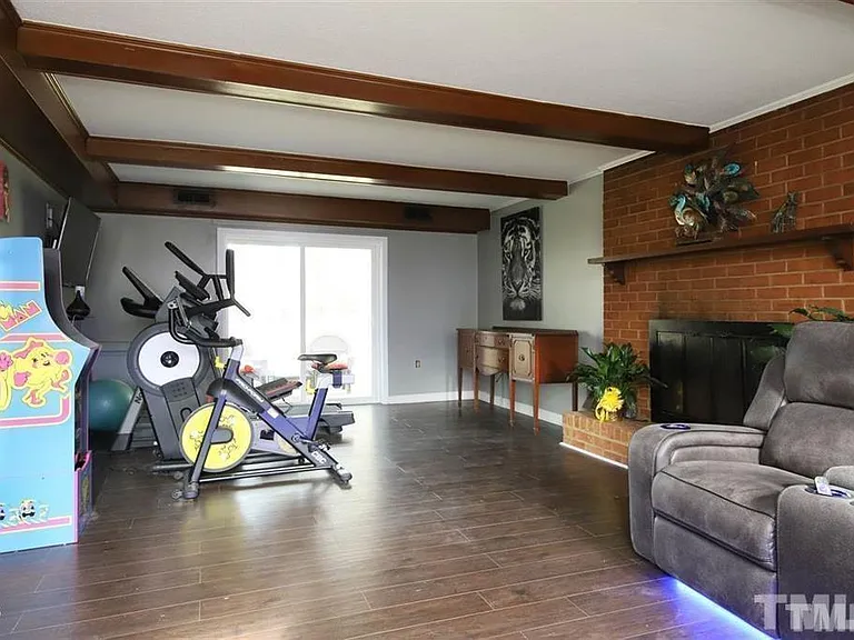 2518 W Wilson St — Photo 18