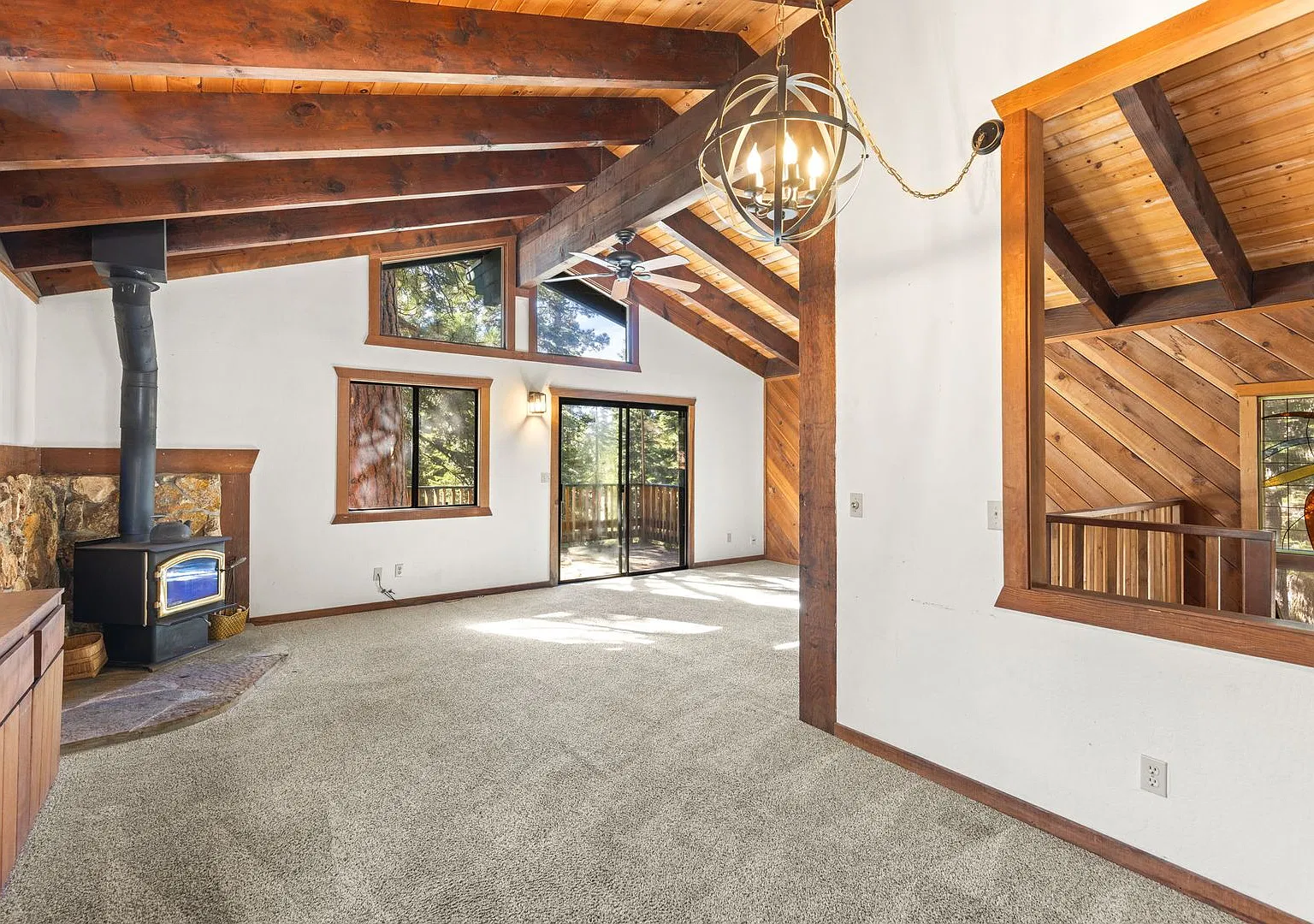 Long Term Rental With Filtered Lake View And Wood Stove! — Photo 3