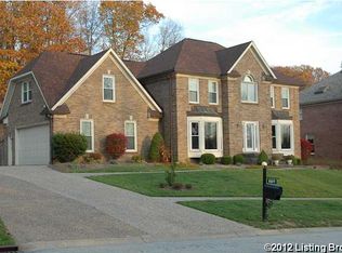 9503 Holiday Dr, Louisville, KY