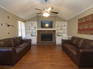 440 Rainbow Dr, Sumter, SC 29154