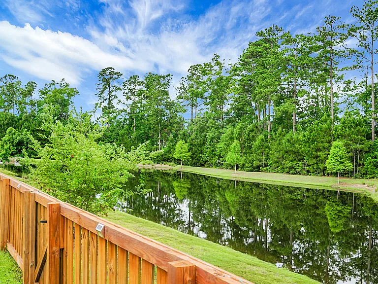 210 Daniels Creek Cir — Photo 30