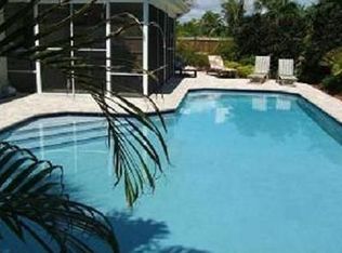 327 Tacoma Ln, Palm Beach Shores, FL 33404
