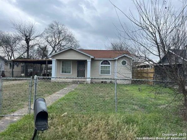 114 Halsey, San Antonio, TX 78221