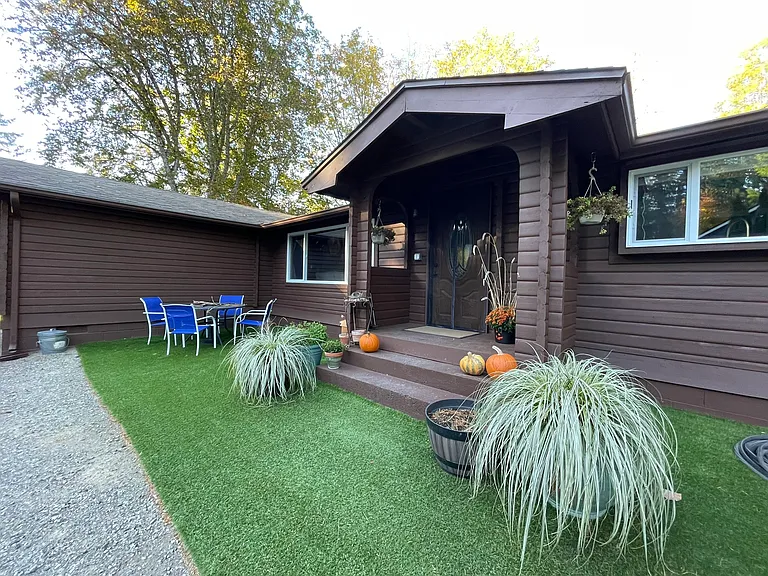 9361 Misery Point Rd NW — Photo 13