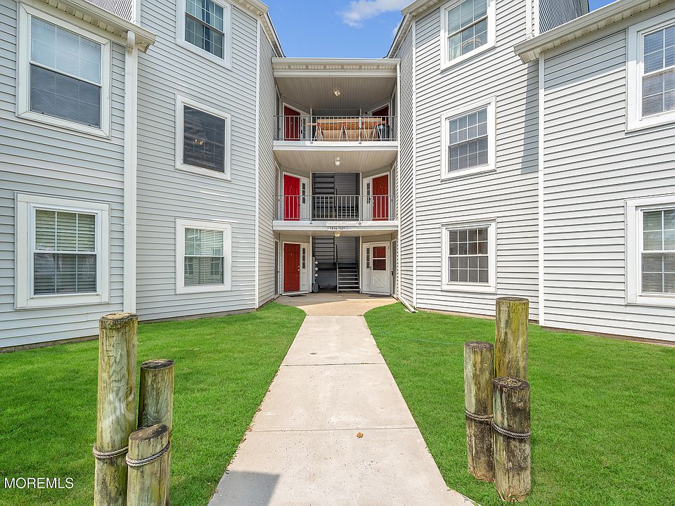 1st image of 1517 Waters Edge Drive