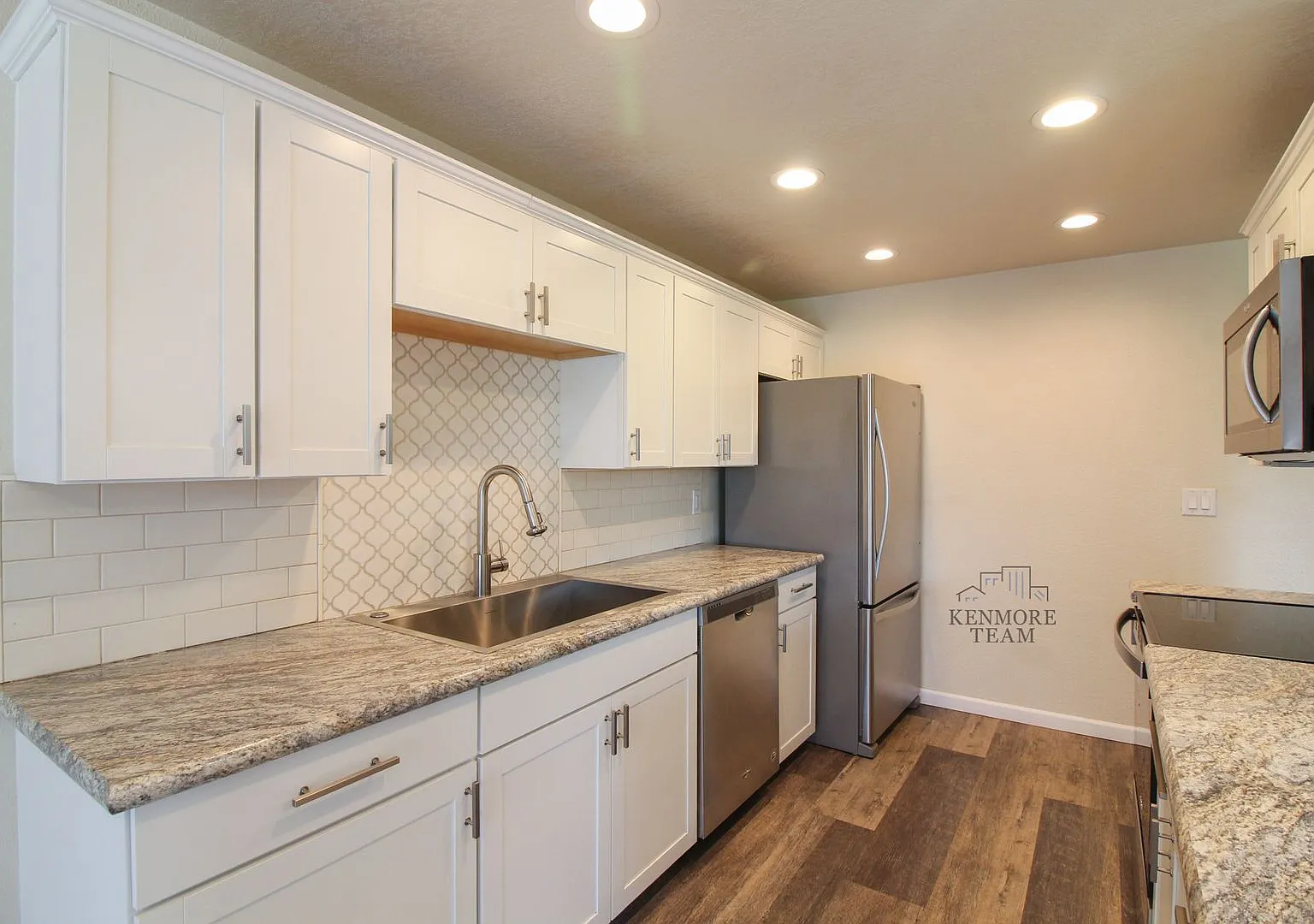 2 Bedroom/2.5 Bathroom Townhome on the Golf Course in Richland — Photo 2