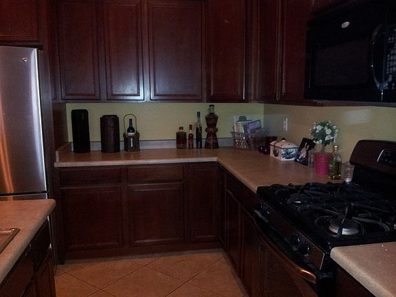 4th image of 590 E Cactus Wren Dr
