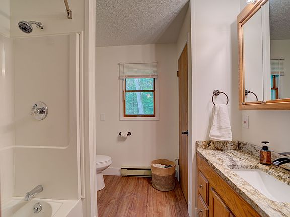 4th image of 1503 N Scenic Dr