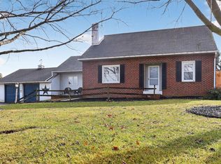 2538 Siegrist Rd, Ronks, PA 17572