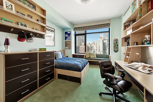 Sold by Corcoran | media 14