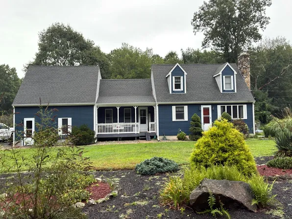 300 John Franklin Rd, Hope, RI 02831