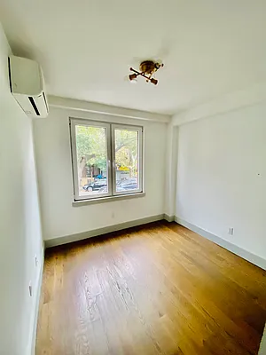 Rented by Pinn Realty | media 17