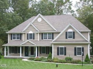 132 Codfish Hill Rd #A, Bethel, CT 06801