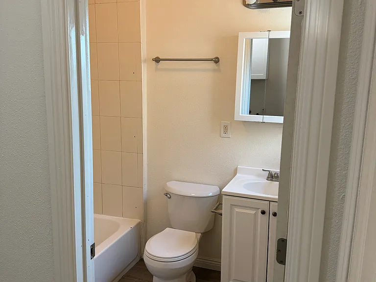 1170 W Rialto Ave — Photo 18