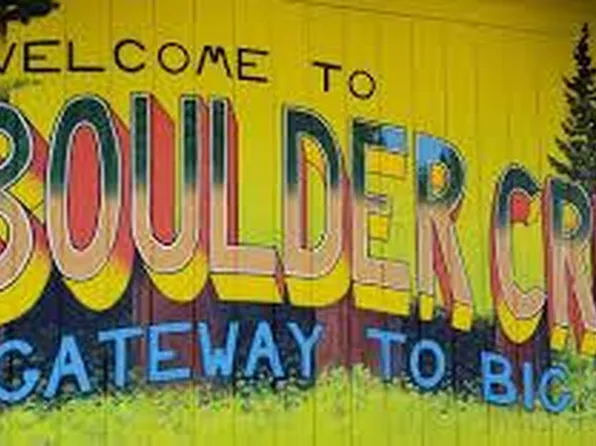 19750 Kings Creek Rd, Boulder Creek, CA 95006