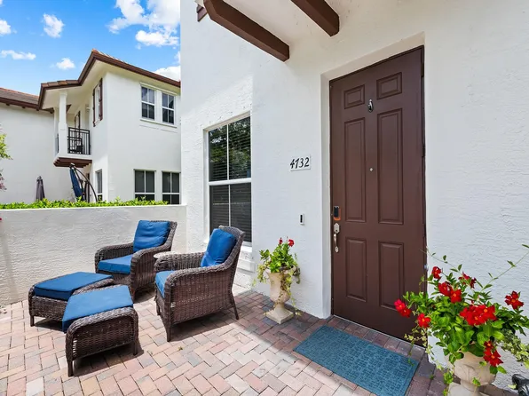 4732 Sierra Lane, Coconut Creek, FL 33073