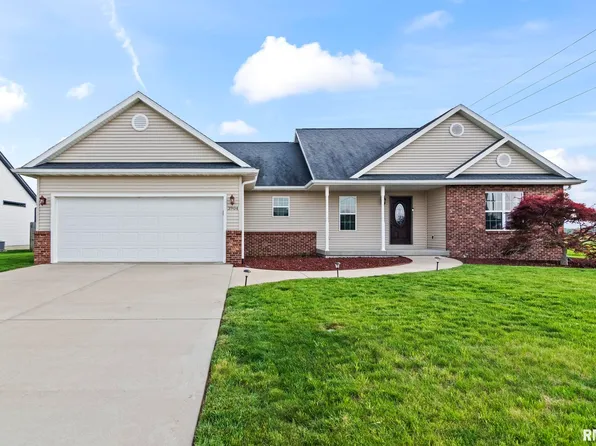 3904 Peach Tree Dr, Springfield, IL 62711