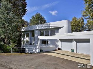 4315 SW Fairview Circus, Portland, OR 97221