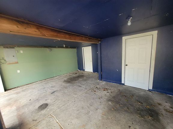 4th image of 1951 Barnes Rd #B